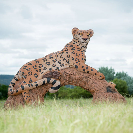 101020 Wildcrete 3D Target - Leopard On Log